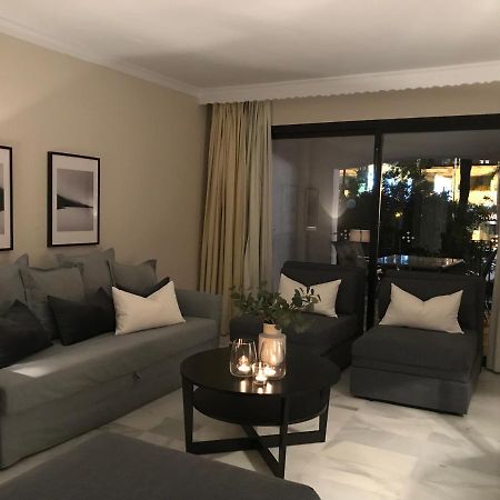 Large And Elegant In Puerto Banus With Pools And Paddle Marbella Exterior foto