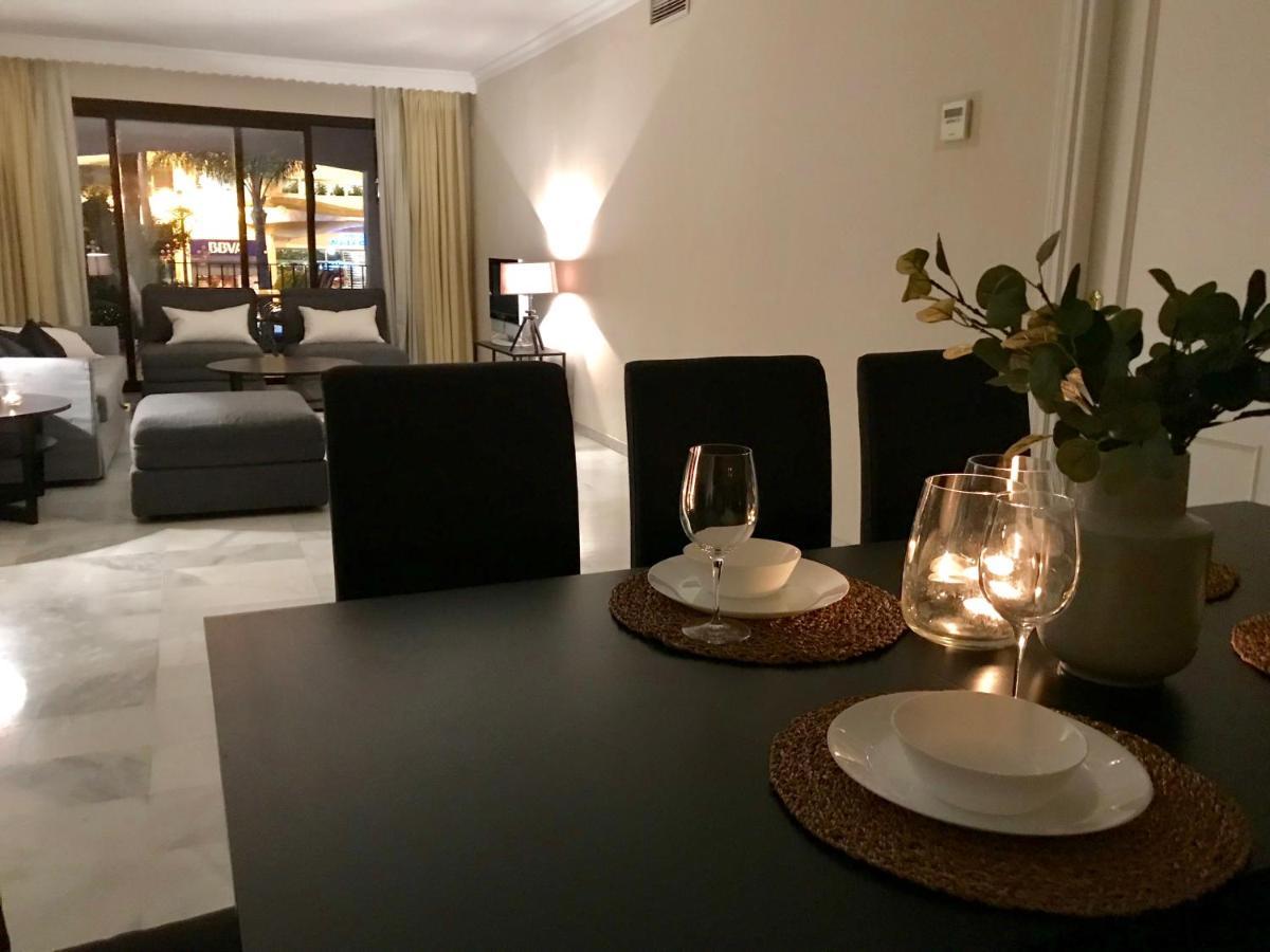 Large And Elegant In Puerto Banus With Pools And Paddle Marbella Exterior foto